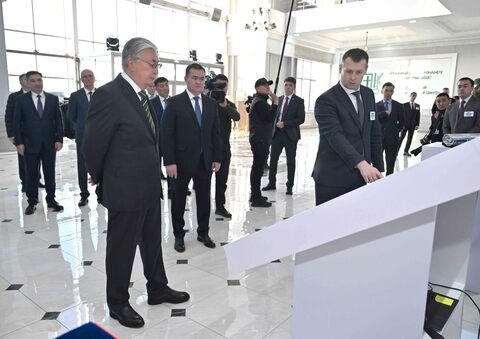 Президент Казахстана Токаев ознакомился с продукцией компании Энко в Астане
