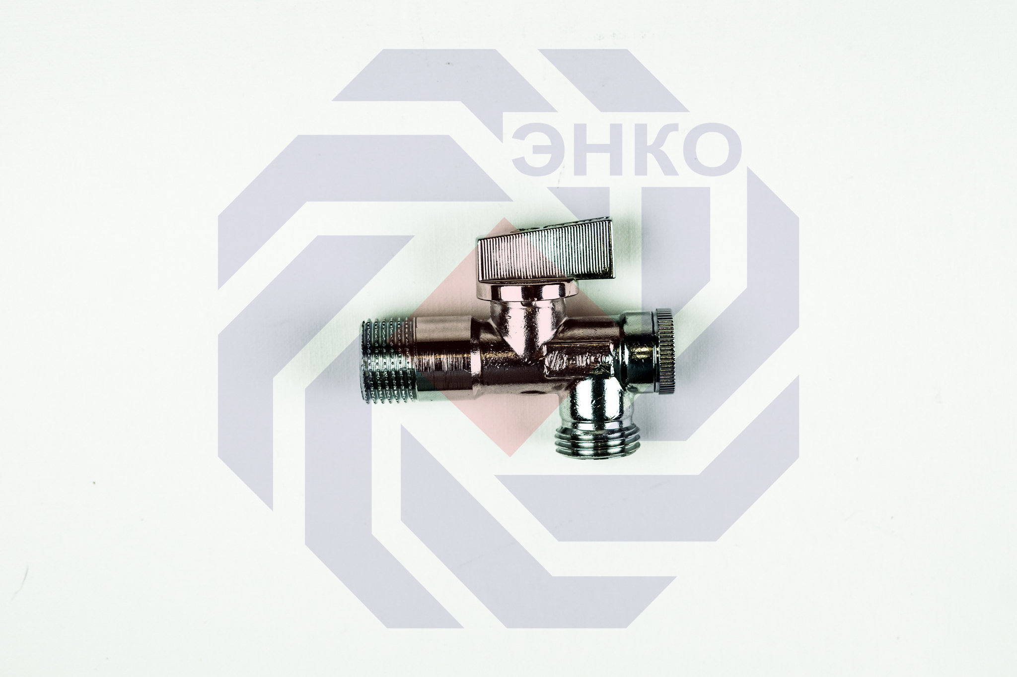 Кран для подключения сантехнических приборов угловой с фильтром ARCO A-80 ½